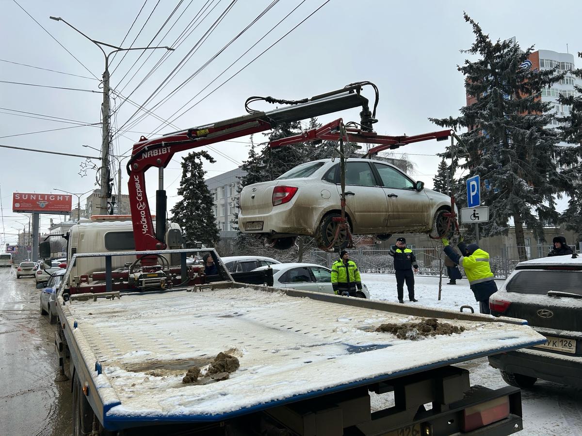 В Ставрополе провели рейд по правилам соблюдения парковки