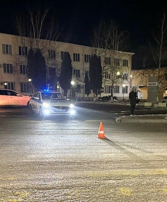 В Георгиевске автомобилист наехал на женщину и скрылся