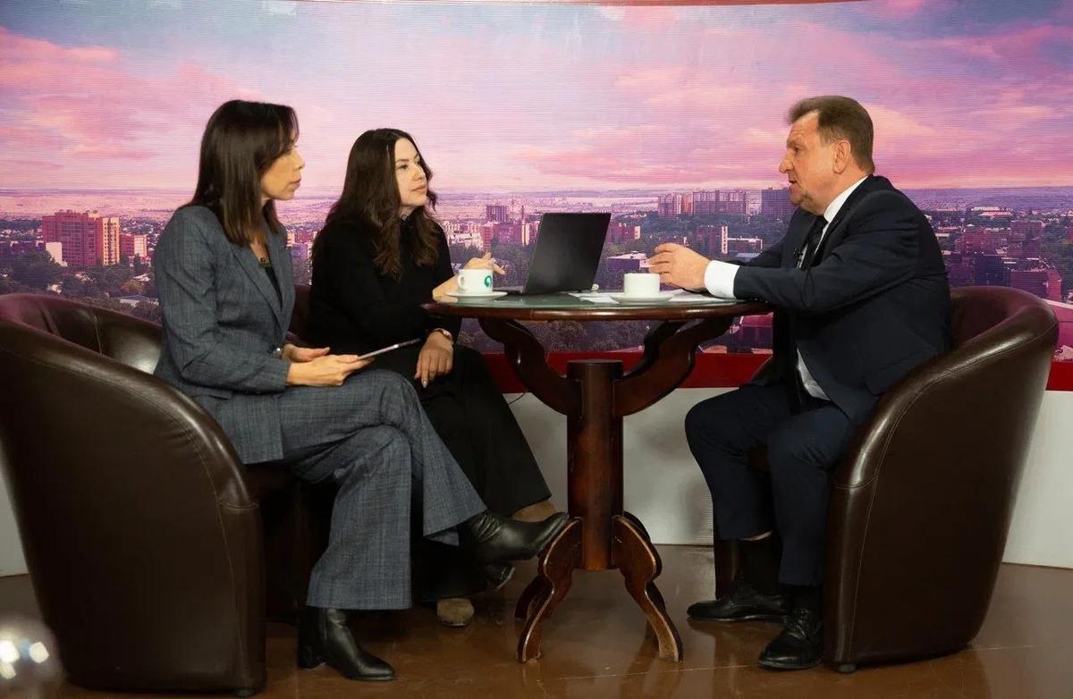 Глава Ставрополя Иван Ульянченко поблагодарил горожан за вопросы на прямую линию