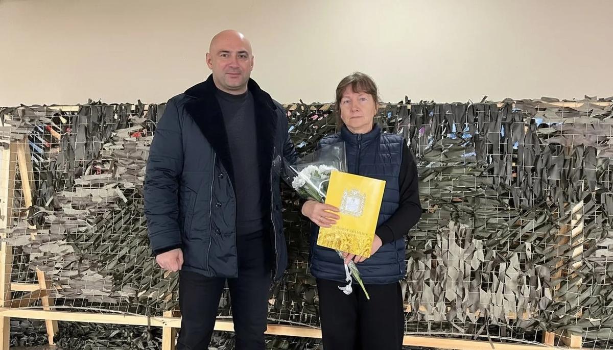 За помощь в СВО благодарность от губернатора получила волонтер Апанасенковья