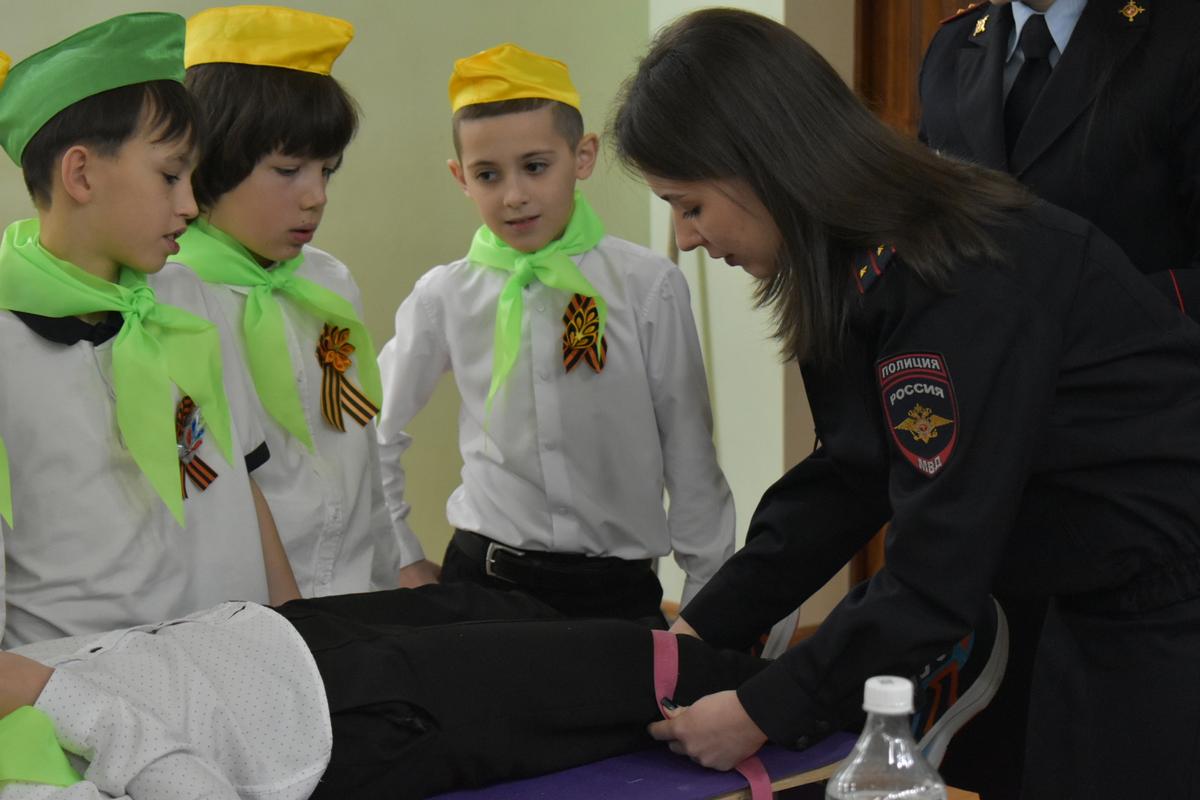 Ставропольские полицейские провели мастер-класс по оказанию первой помощи