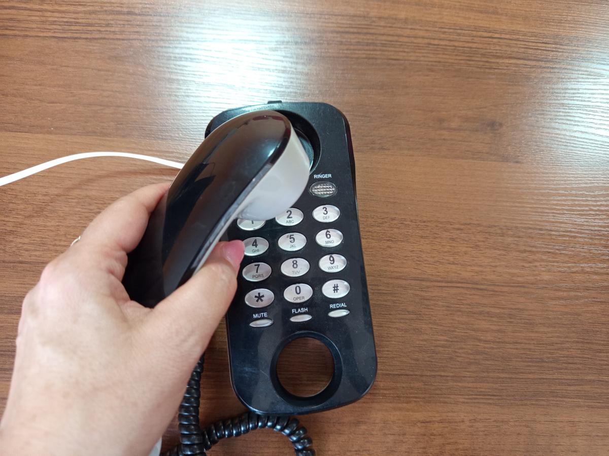 Оставшиеся без воды жители Кавминвод могут позвонить по телефону горячей линии