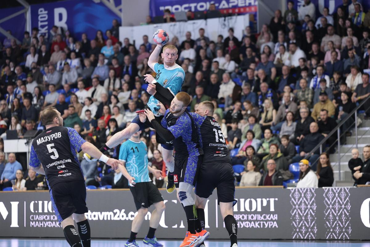 В плей-офф с шестого места