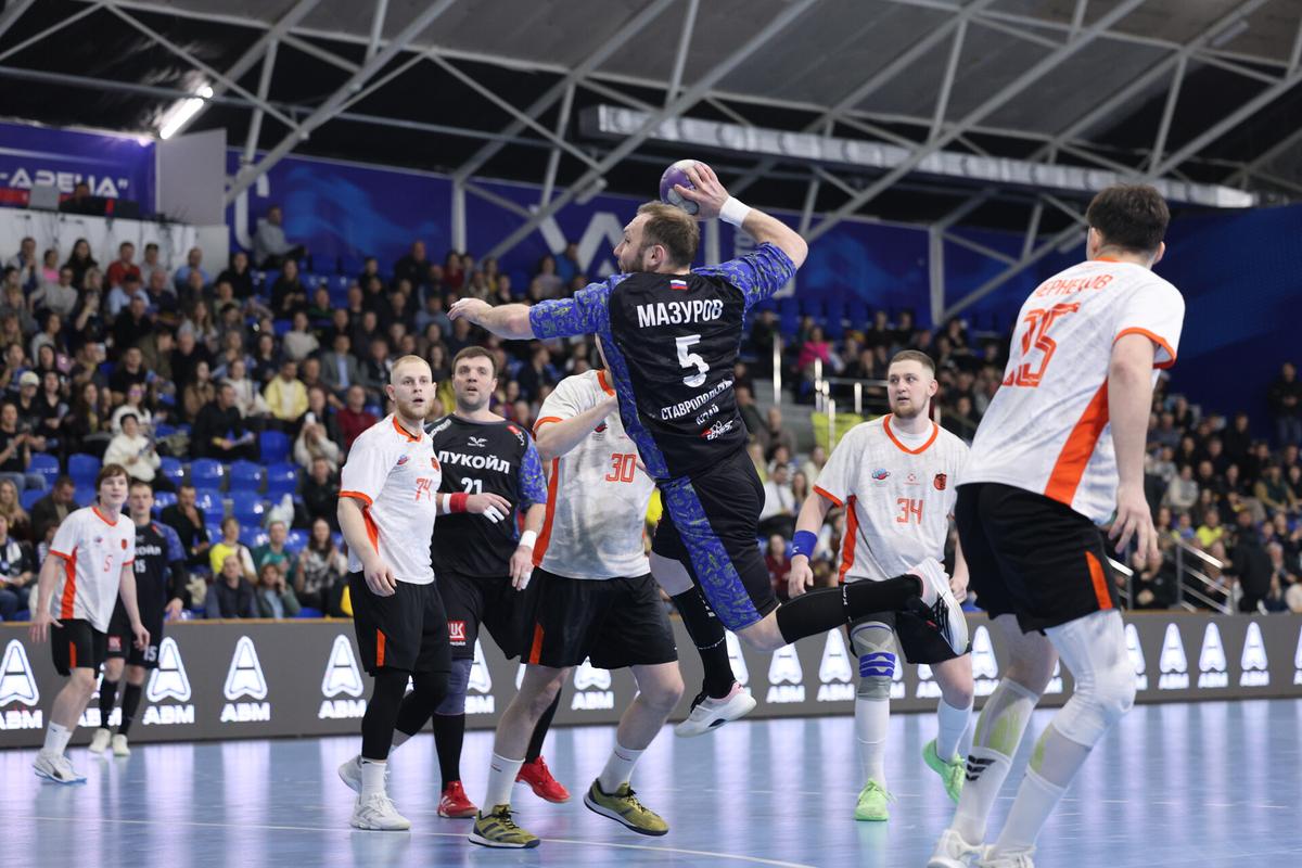 Урок «академикам» от «Виктора»