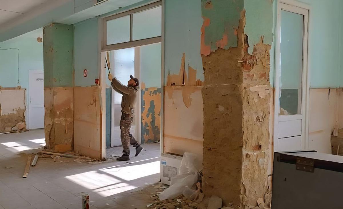 В Минераловодском округе начался капремонт сельского Дома культуры