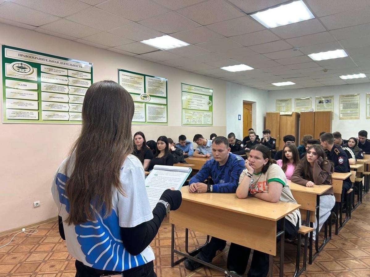 В Новоалександровском округе отметили возвращение Крыма в родную гавань