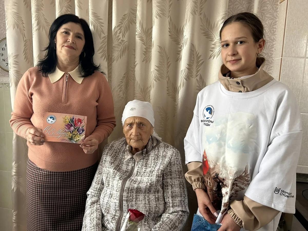 В Апанасенковском округе с 8 марта поздравили тружениц тыла