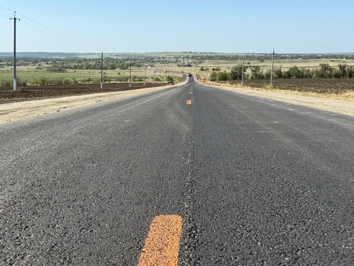 На Ставрополье обновили свыше 500 км дорог