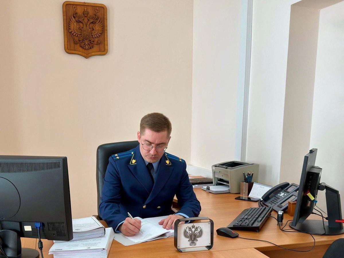 На Ставрополье экс-страж порядка не по закону устроился на работу к бизнесмену