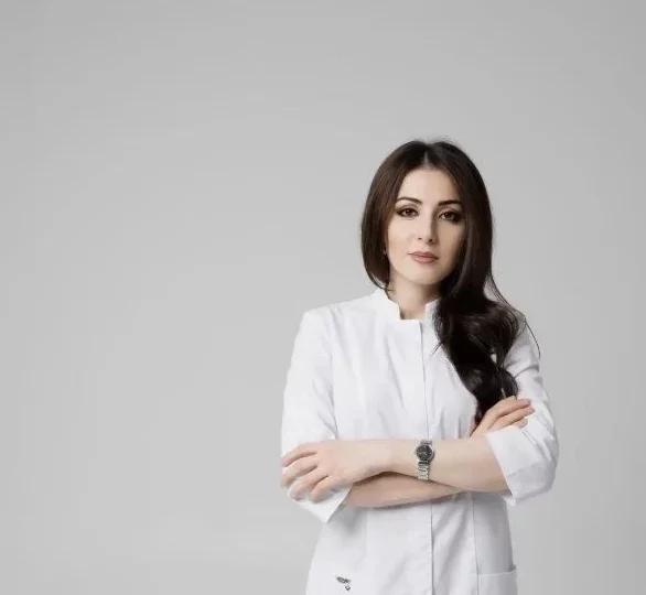 В Александровской райбольнице встретили нового педиатра