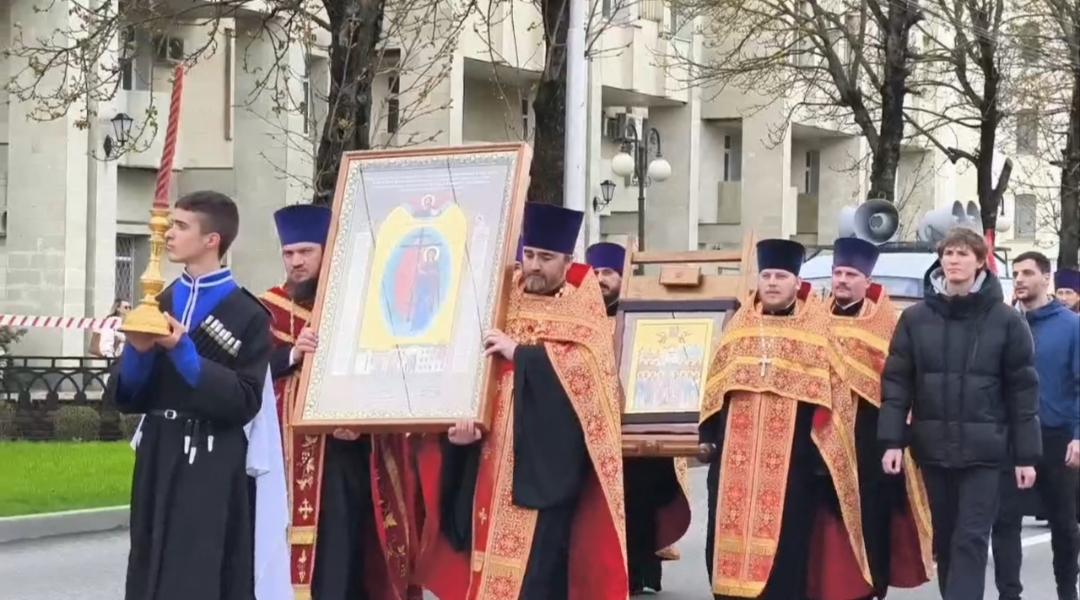 В Ставрополе сегодня состоялся традиционный Пасхальный крестый ход