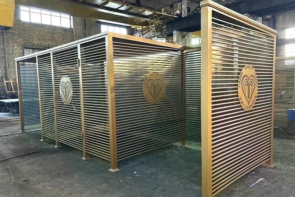 В Кисловодске обновляют контейнерные площадки и вводят единый стиль