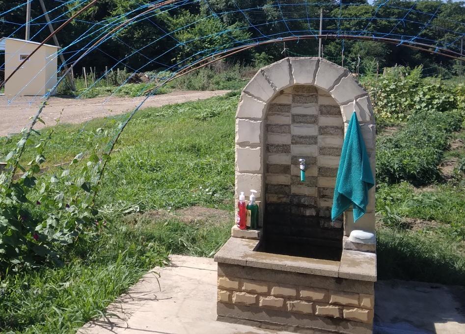На не питьевую воду из-под крана по качеству жаловались главе края с Нефтекумья