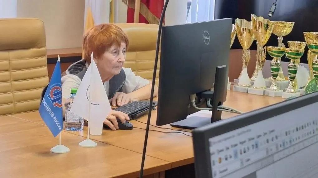 Пенсионеры Ставрополья соревнуются в компьютерной грамотности