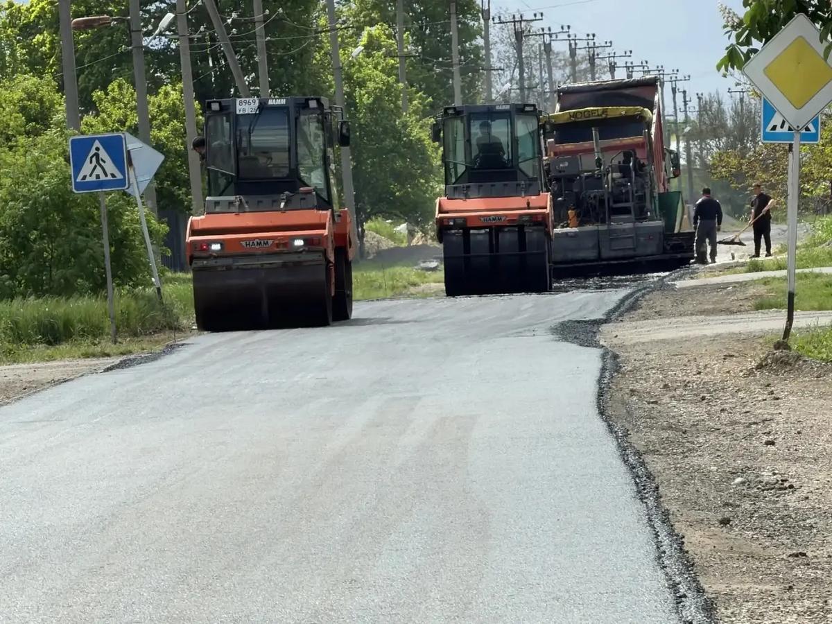 В станице Зольской отремонтируют сразу две дороги