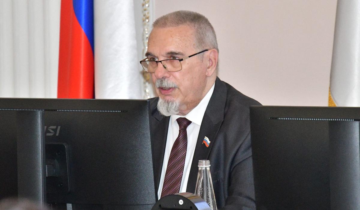 Курс на обновление общественного транспорта