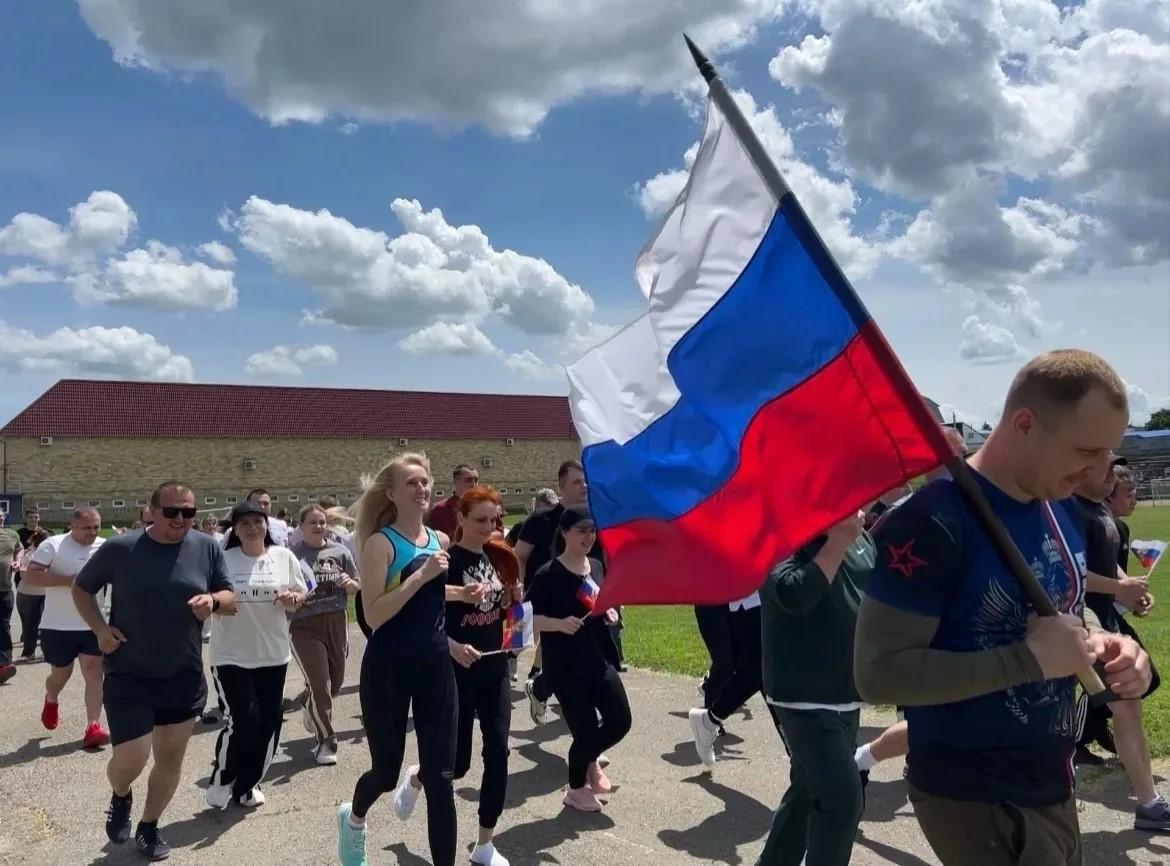 Учреждения УИС Ставрополья провели тематические акции ко Дню России