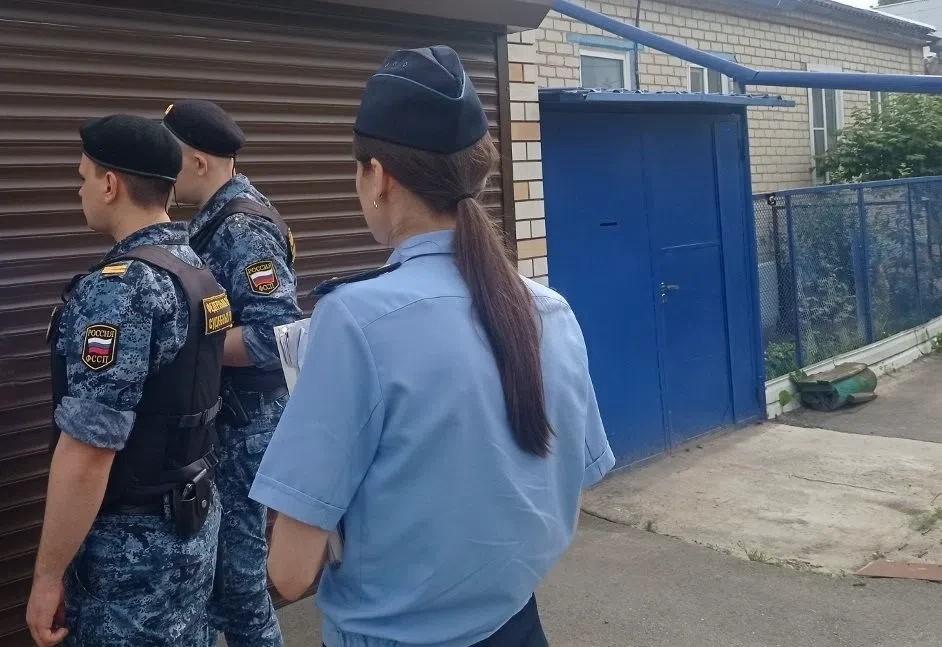 С зарплаты бойца СВО приставы Апанасенковья взыскали 164 тысячи рублей алиментов