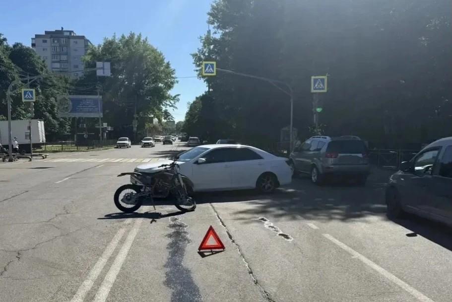 В Ессентуках 12-летний подросток после ДТП на питбайке попал в реанимацию