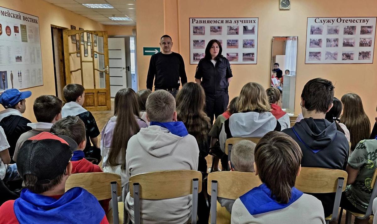 В Шпаковском округе для юнармейцев провели урок правовой грамотности