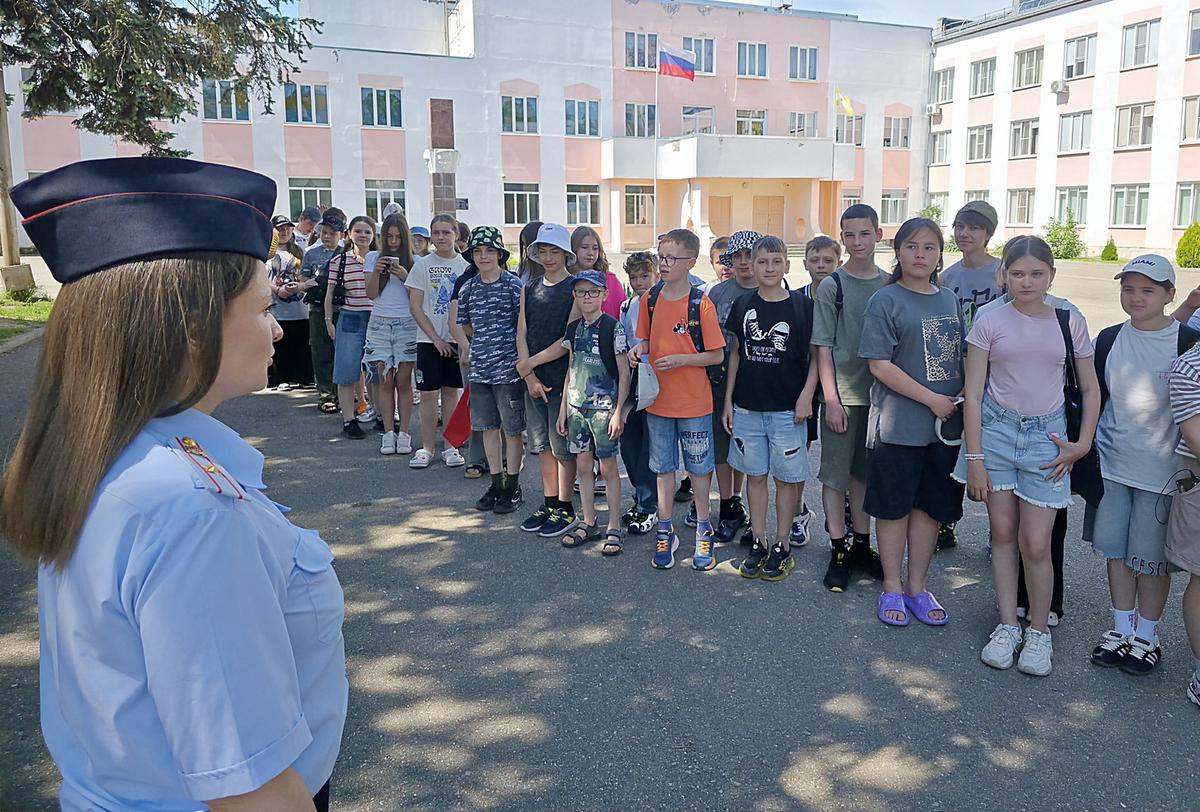 Профилактические беседы прошли в пришкольных лагерях Железноводска