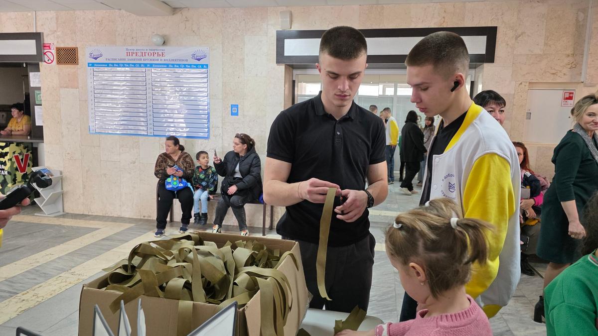 Предгорный округ и район ЛНР помогают фронту вместе
