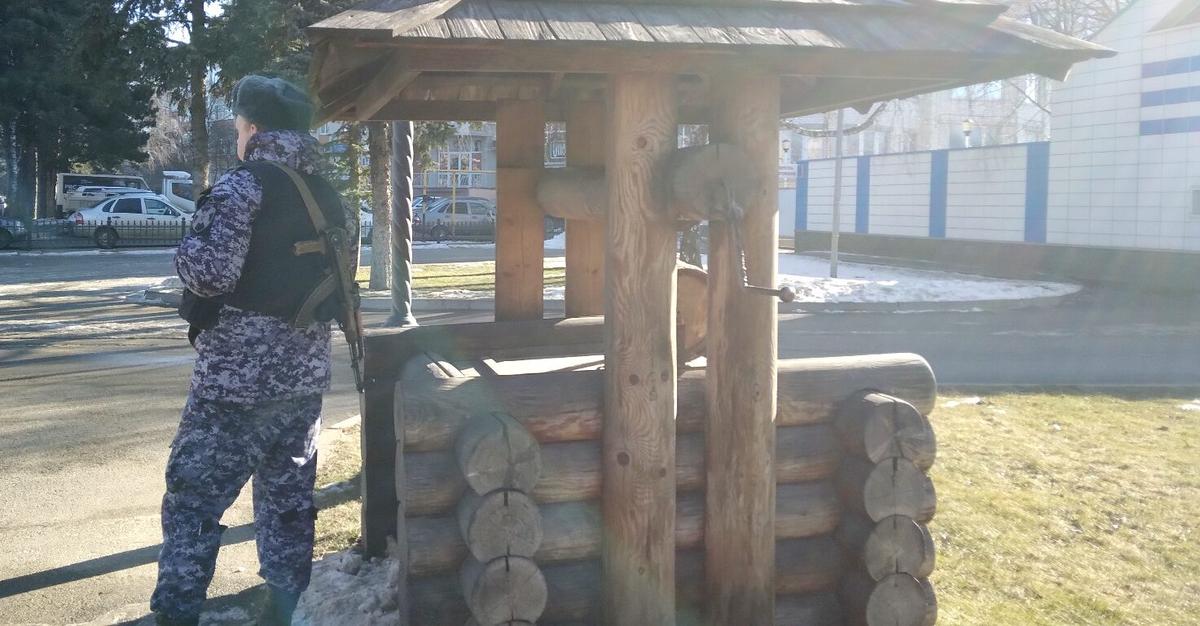 В Ставрополе для подвоза воды к пожару из-за БПЛА привлекли технику предприятий
