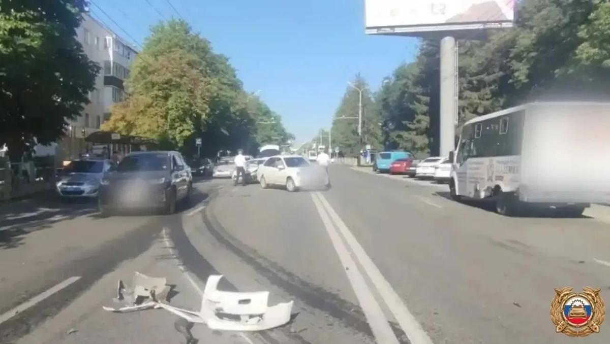 В Ставрополе нетрезвый водитель иномарки устроил ДТП и опасный дрифт