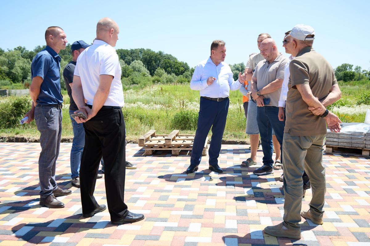 Глава Ставрополя проинспектировал масштабный ремонт городских дорог