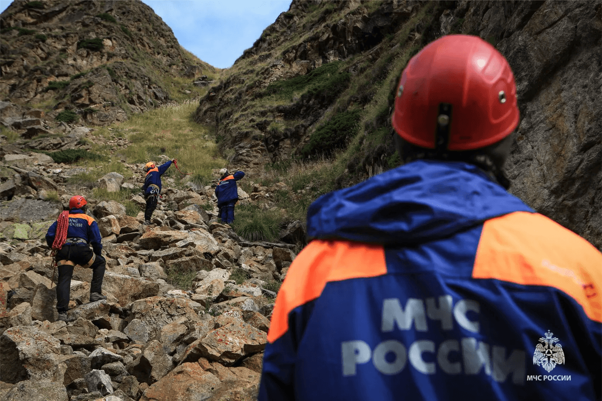 На Эльбрусе погиб школьник 11 лет из Рыздвяного из-за обрыва страховочного троса