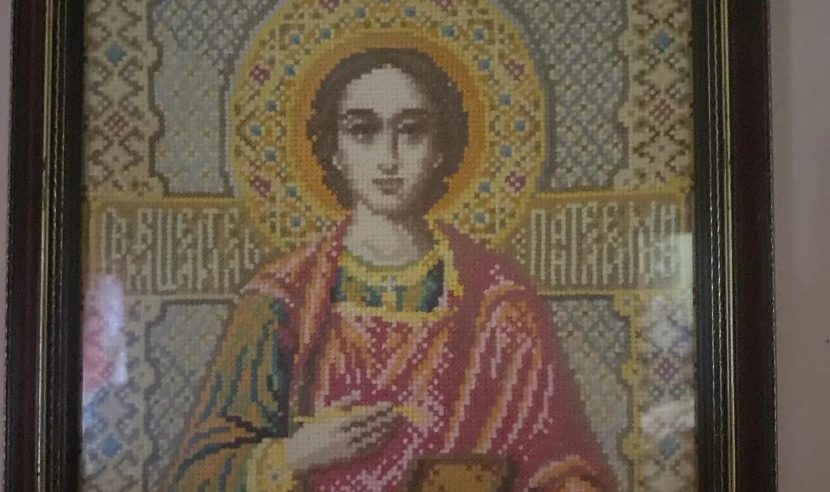 Иконы, стихи и «Слезы дудука»