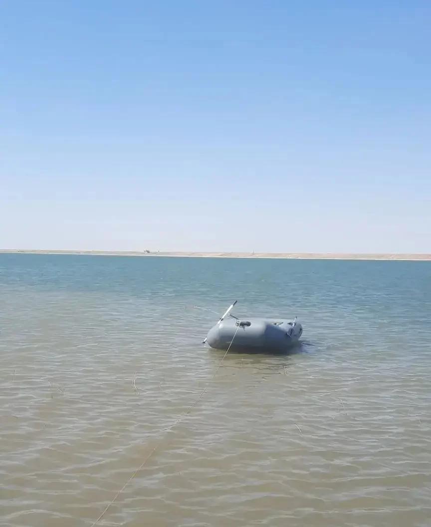 На Ставрополье двоих рыбаков на надувной лодке унесло ветром