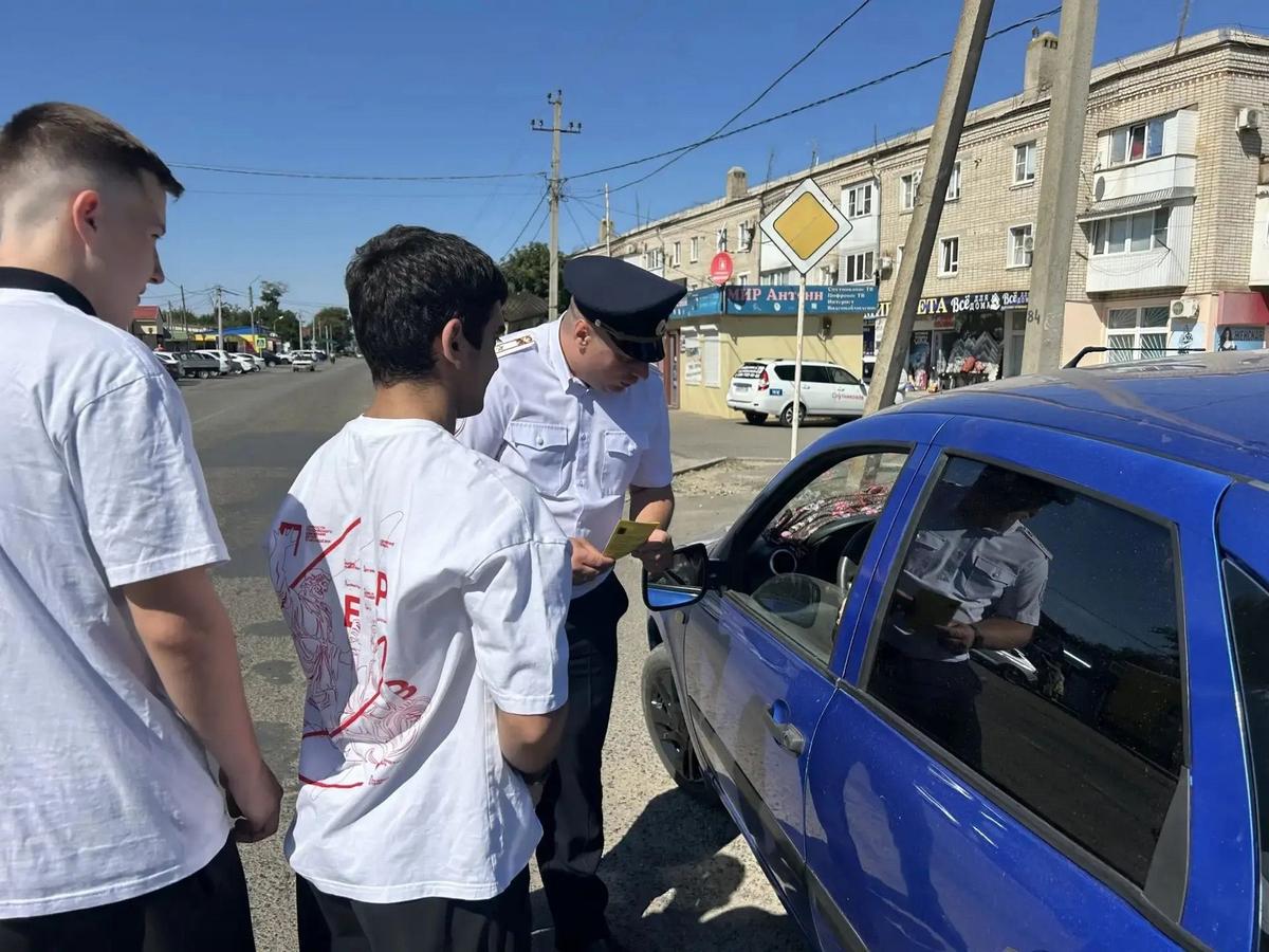 В Апанасенковском округе состоялся рейд «Пропусти пешехода»