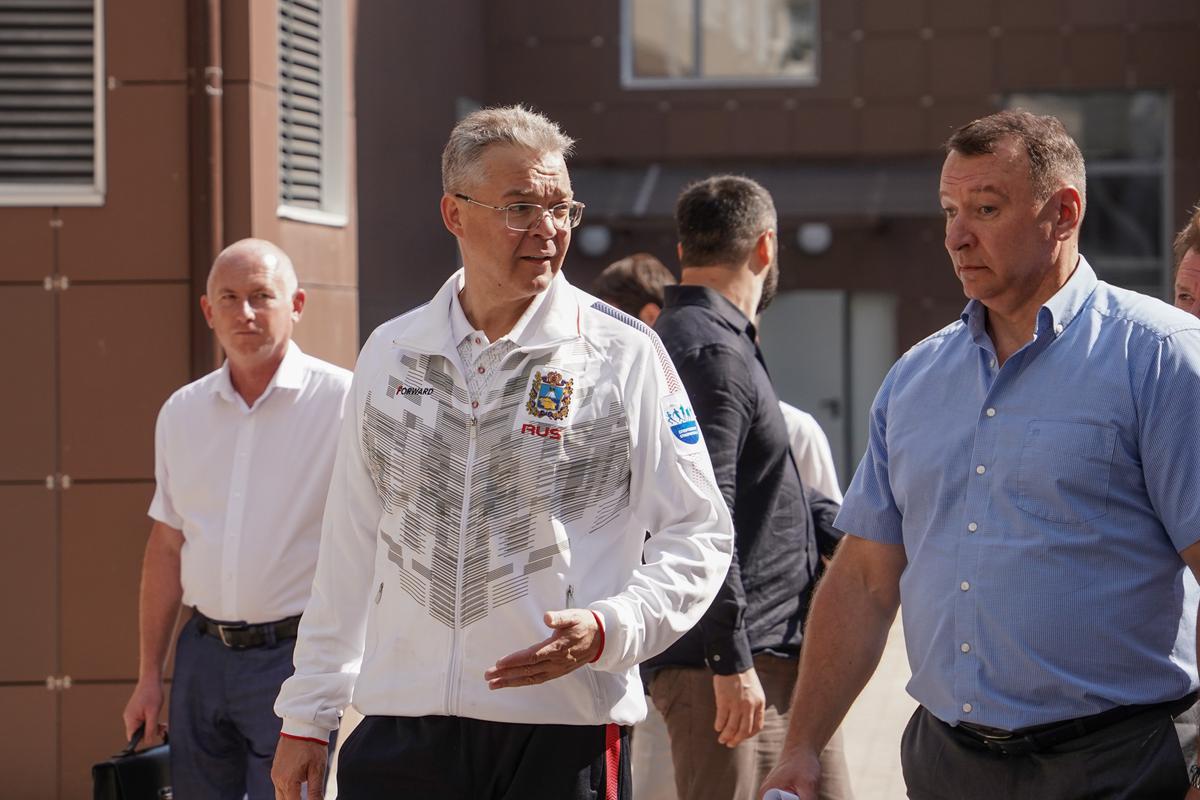 Глава Ставрополья провел совещание в новом корпусе детской краевой больницы