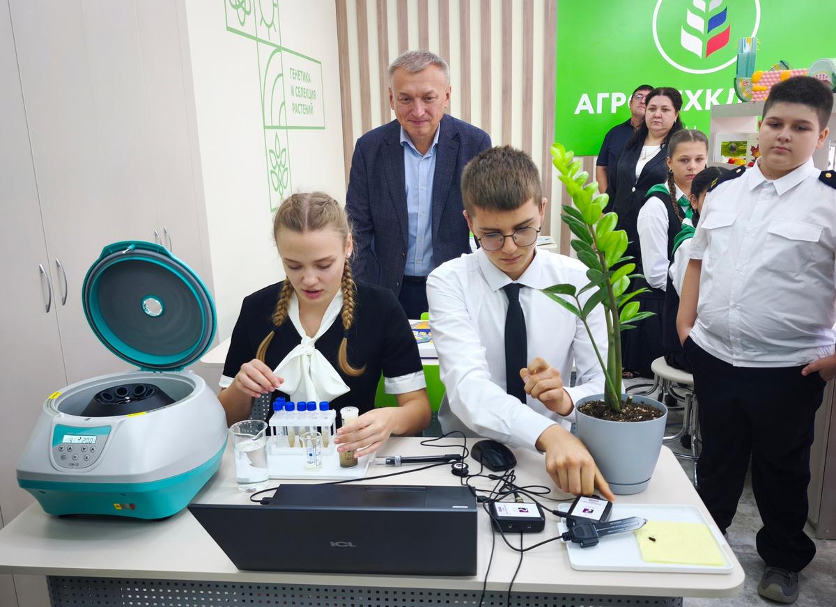 В станичной школе Георгиевского округа открыли агрокласс