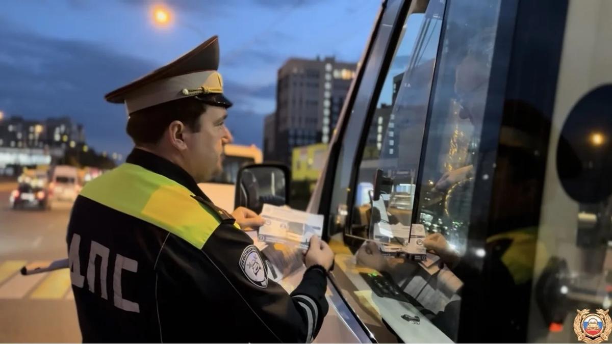 За сутки ГАИ Ставрополя выявила 29 нарушений грузовым и пассажирским транспортом
