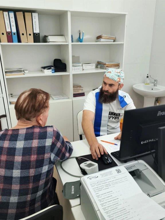 В селе Северном врачи провели выездной прием