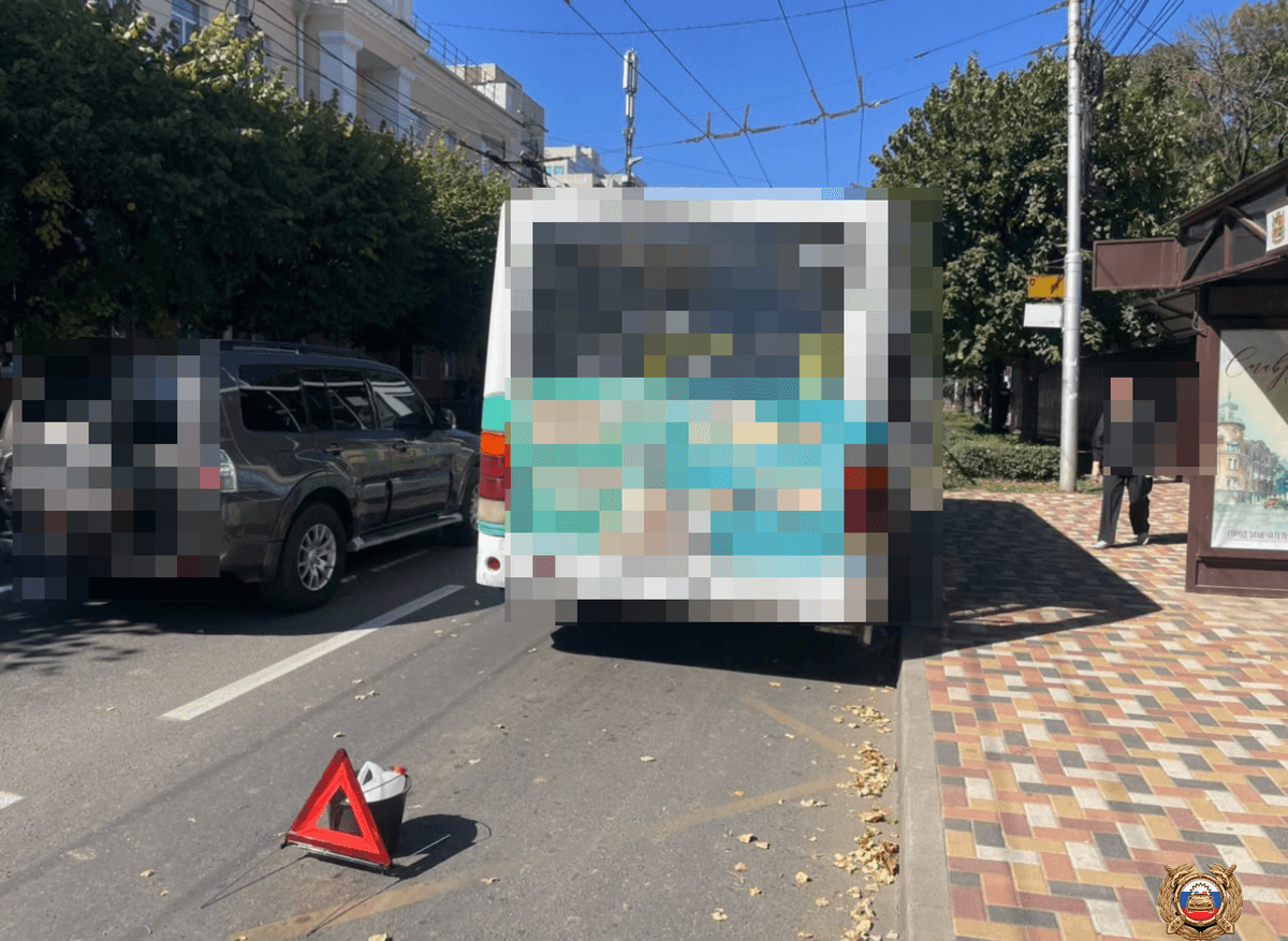 В Ставрополе при резком начале движения в маршрутке упала женщина