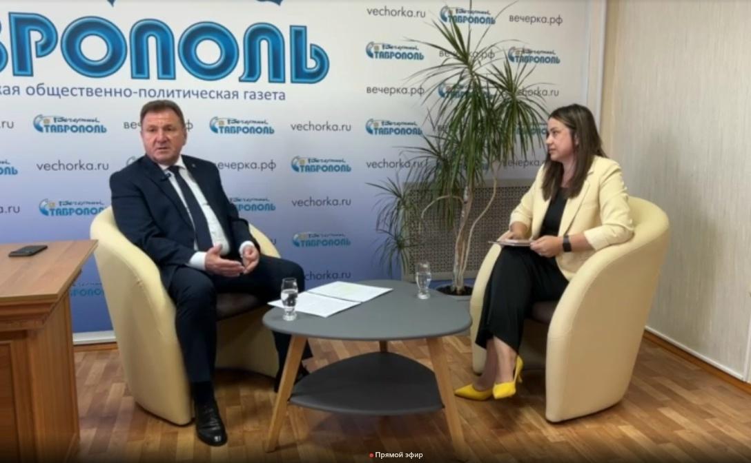 Иван Ульянченко: «серые» зарплаты в Ставрополе недопустимы