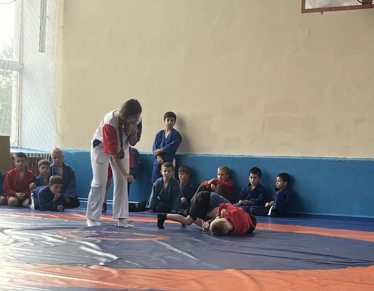 В селе Александровском турнир по самбо объединил юных спортсменов Ставрополья