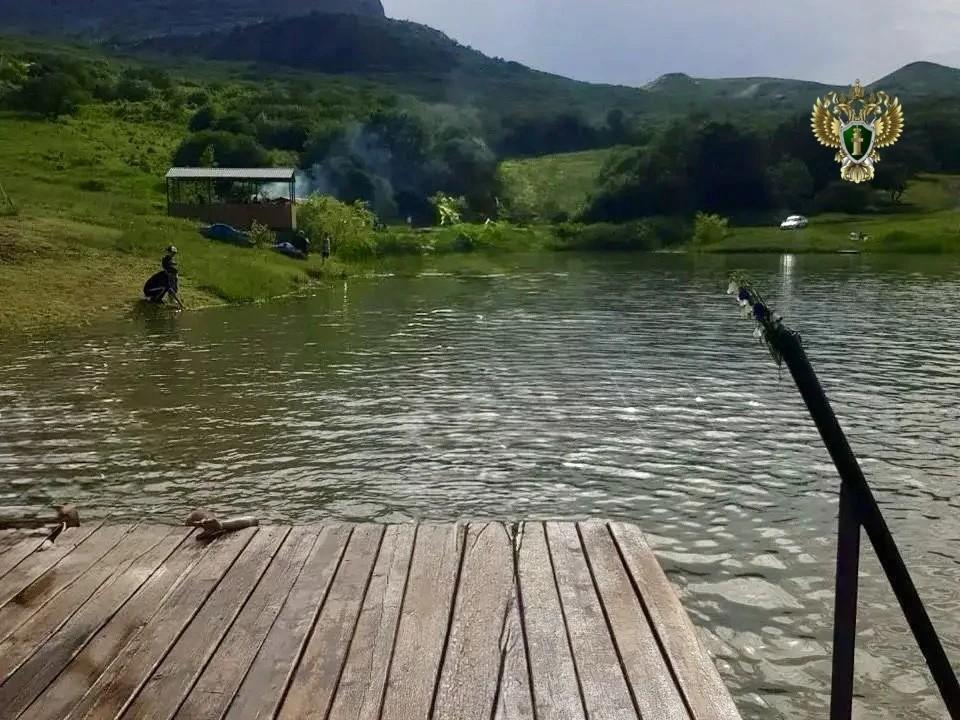 В Минводах бизнесмена оштрафовали за ограничение доступа граждан к водоему