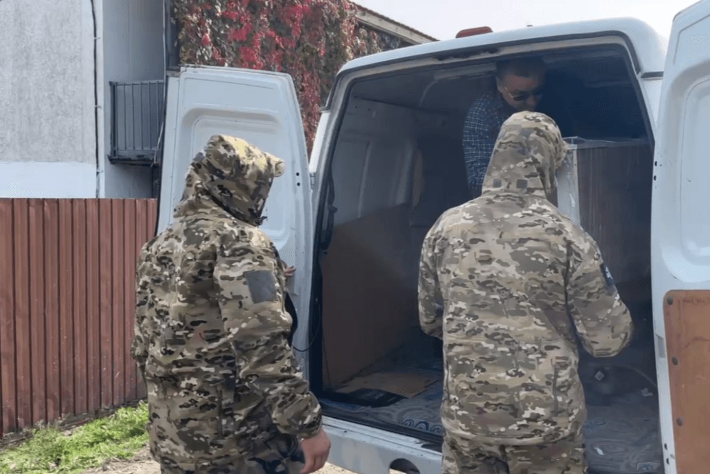 Гуманитарный конвой на спецоперацию отправил Ипатовский округ