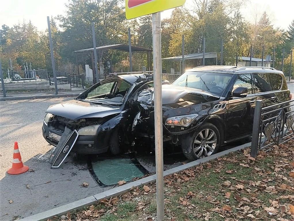 После ДТП по вине бесправника в Кисловодске в реанимацию попал мужчина 48 лет