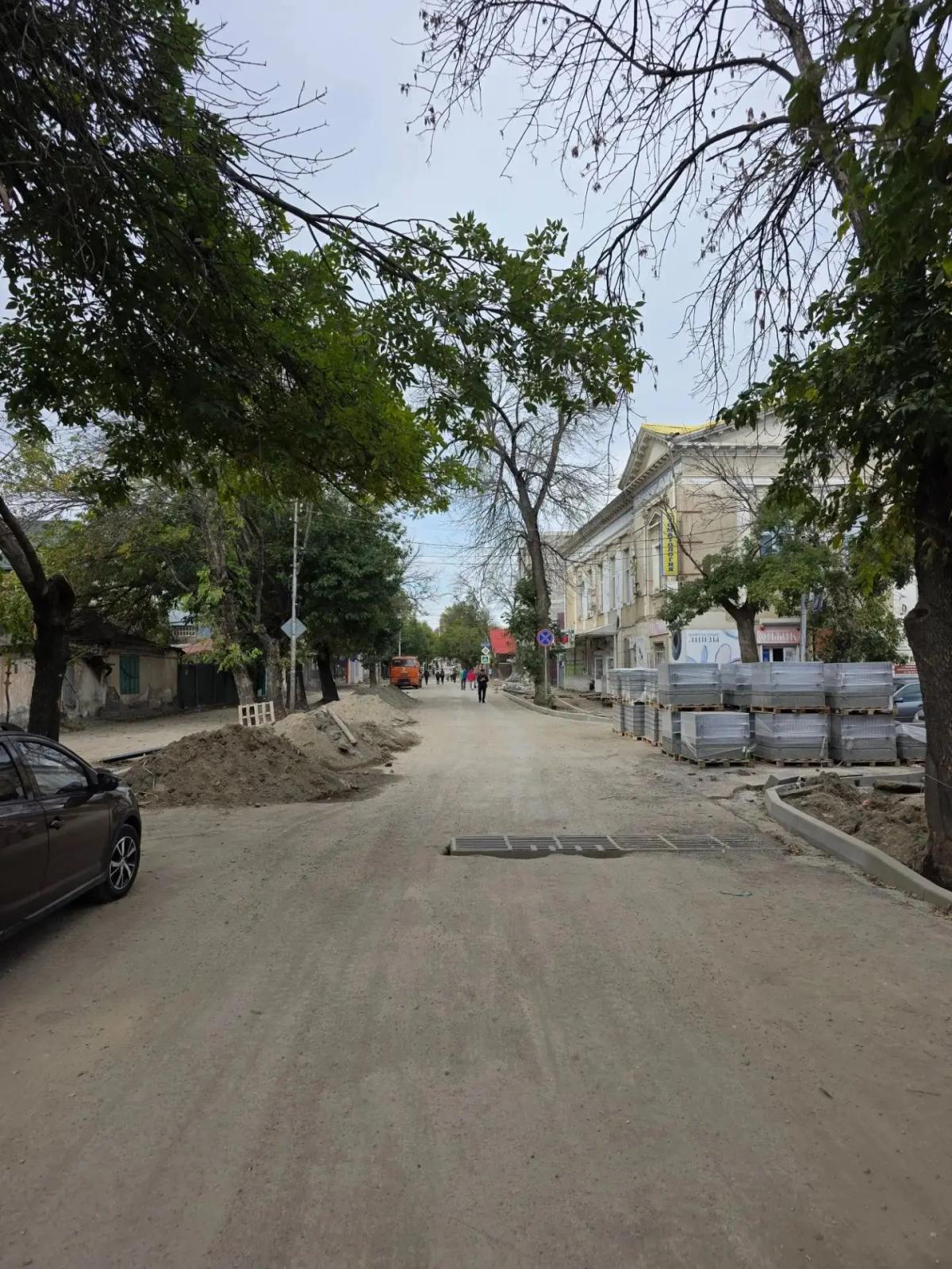 Ремонт ул. Володарского в Ессентуках завершен более чем наполовину