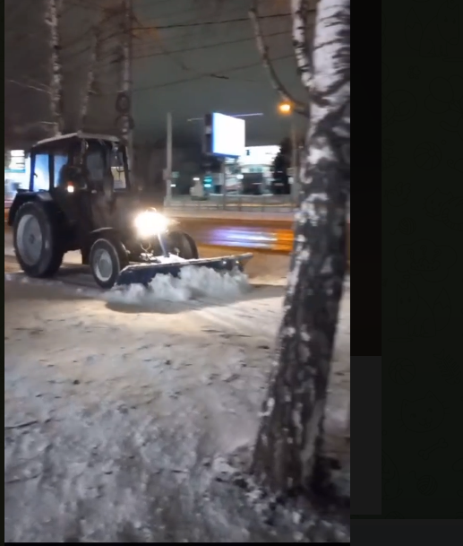 Расчистка Ставрополя от снега. Фото из Телеграм-канала мэра города Ивана Ульянченко