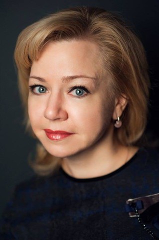 Солистка Астраханского государственного театра оперы и балета Ирина Белая.