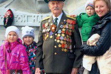 Виктор Шавлаков в День 70-летия Победы, май 2015 года.