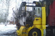 В Шпаковском районе загорелся грузовик «Scania»