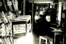 Систематизация документов дореволюционного периода в архивохранилище окружного архивного бюро. 1924-1930 годы. 