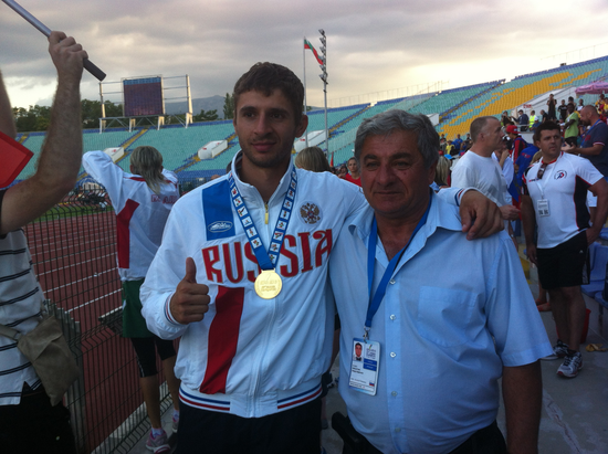Сергей Халатян и Кирилл Цыбизов после соревнований